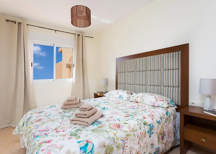 Adeje With Pool, Sea View And Free Wifi